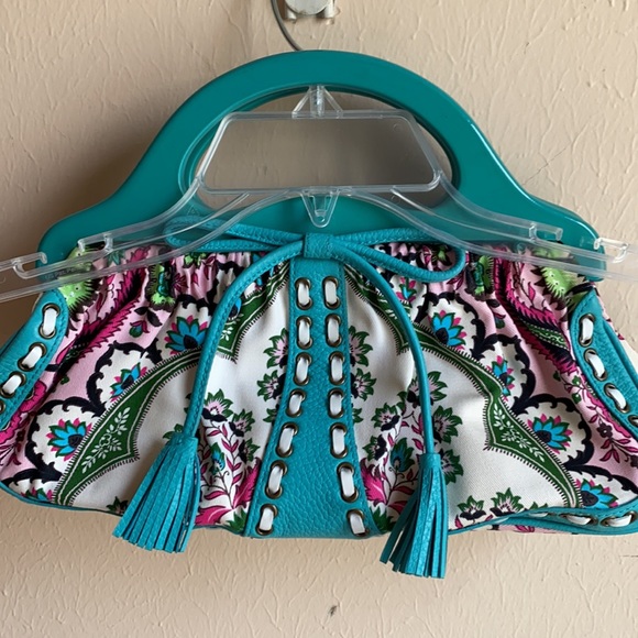 Isabella Fiore Swiss Miss Wood Handle Frame bag - Picture 3 of 16